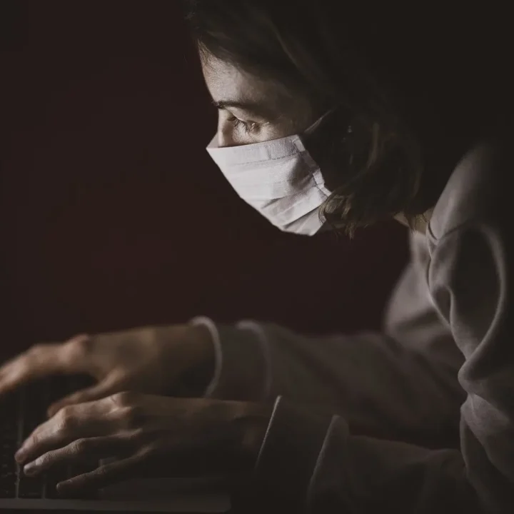 8 TIPS FOR MANAGING REMOTE SOFTWARE DEVELOPMENT TEAMS IN 2021